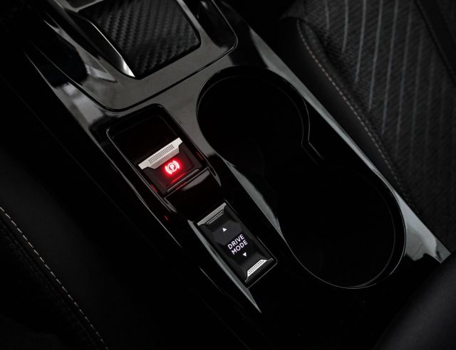 PEUGEOT 2008 usata, con Bluetooth