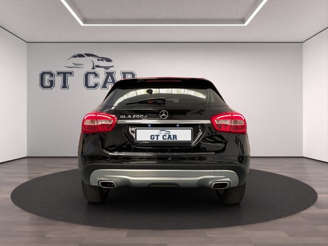 MERCEDES-BENZ GLA 200 usata, con Boardcomputer