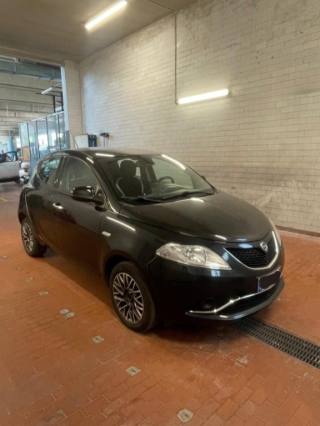 LANCIA Ypsilon usata, con Servosterzo