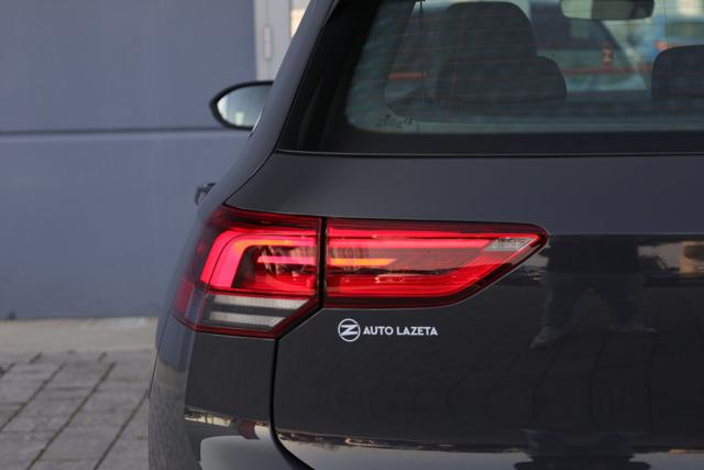 VOLKSWAGEN Golf usata, con Touch screen