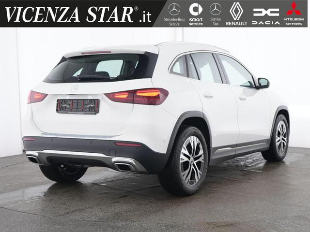 MERCEDES-BENZ GLA 180 usata, con Airbag laterali