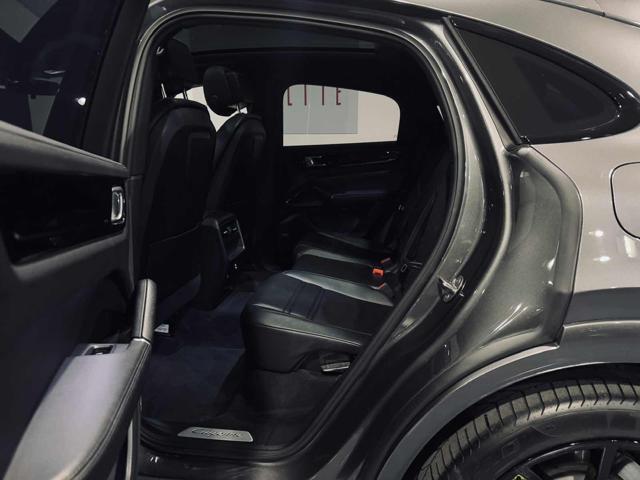 PORSCHE Cayenne usata, con Gancio traino