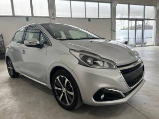 PEUGEOT 208 usata, con Airbag