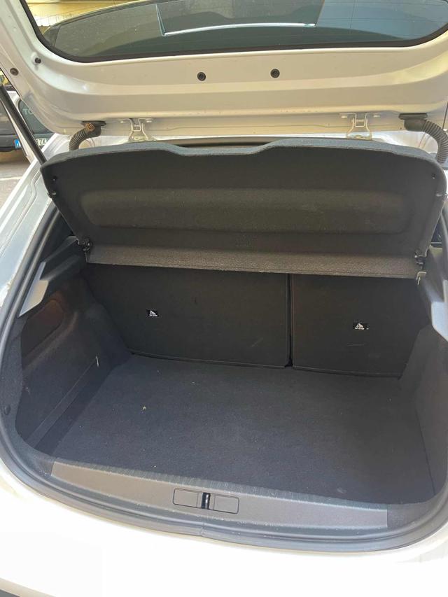 PEUGEOT 208 usata, con Servosterzo