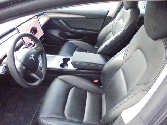 TESLA Model 3 usata, con Interni in pelle
