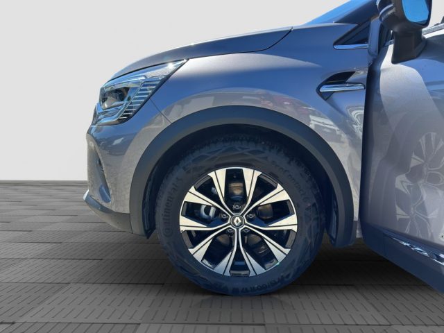 RENAULT Captur usata 9
