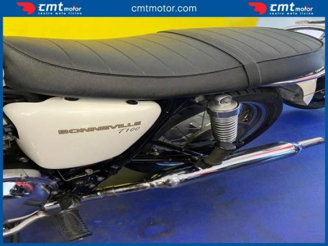 TRIUMPH Bonneville T100 usata 8