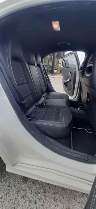 MERCEDES-BENZ A 180 usata 19