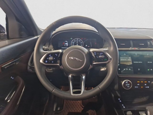 JAGUAR E-Pace usata, con Fari LED