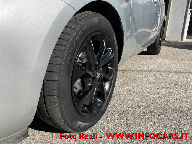 OPEL Corsa usata, con Climatizzatore