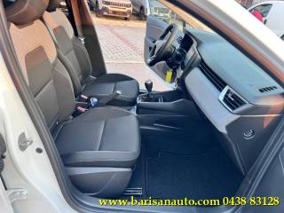 RENAULT Clio usata, con Autoradio