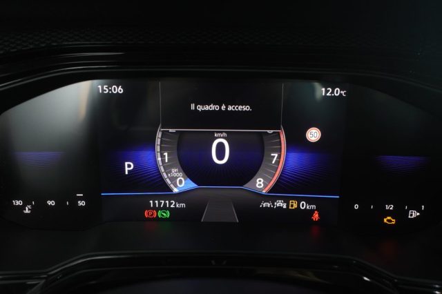 VOLKSWAGEN Taigo usata 12