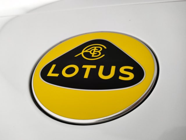 LOTUS Eletre usata, con Fari LED