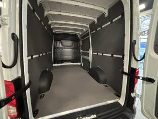 VOLKSWAGEN Crafter usata, con Sensori di parcheggio posteriori