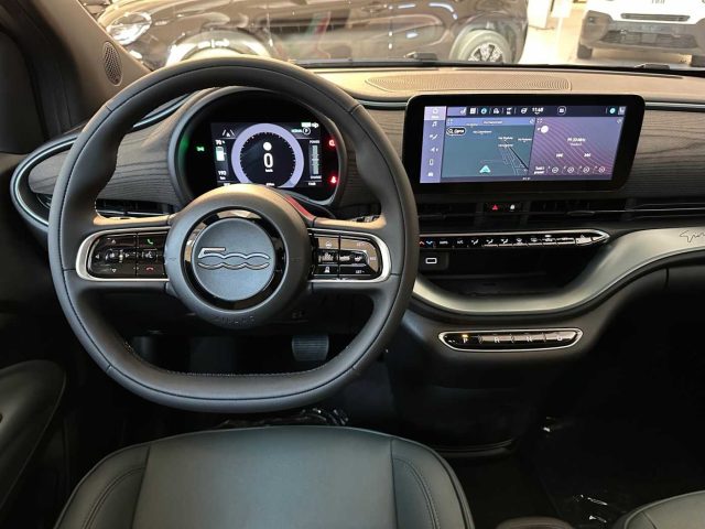 FIAT 500e usata, con Interni in pelle