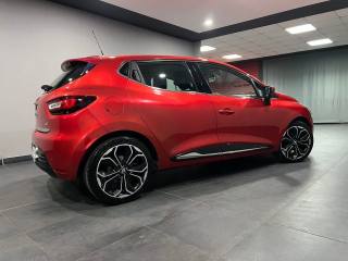 RENAULT Clio usata, con Alzacristalli elettrici
