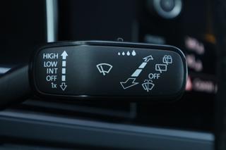 VOLKSWAGEN Taigo usata, con Supporto lombare