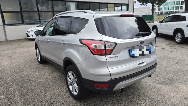 FORD Kuga usata, con Autoradio