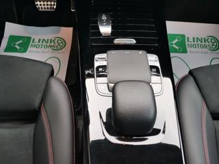 MERCEDES-BENZ CLA 180 usata, con Touch screen