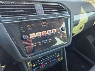 VOLKSWAGEN Tiguan usata, con Sistema di navigazione