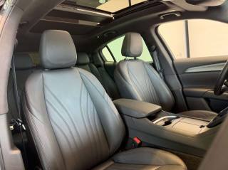 MASERATI Grecale usata, con Volante in pelle