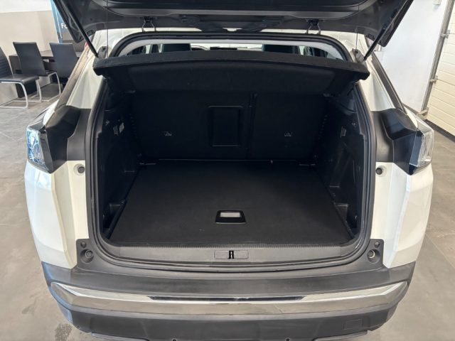 PEUGEOT 3008 usata, con Park Distance Control
