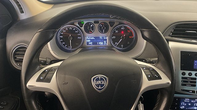 LANCIA Delta usata, con Servosterzo