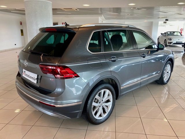 VOLKSWAGEN Tiguan usata, con Airbag Passeggero