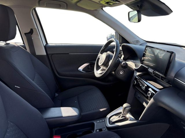 TOYOTA Yaris Cross usata, con Autoradio digitale