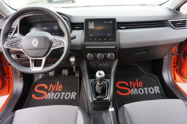 RENAULT Clio usata, con Alzacristalli elettrici