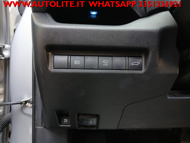 TOYOTA RAV 4 MY23 usata, con Controllo elettronico della corsia
