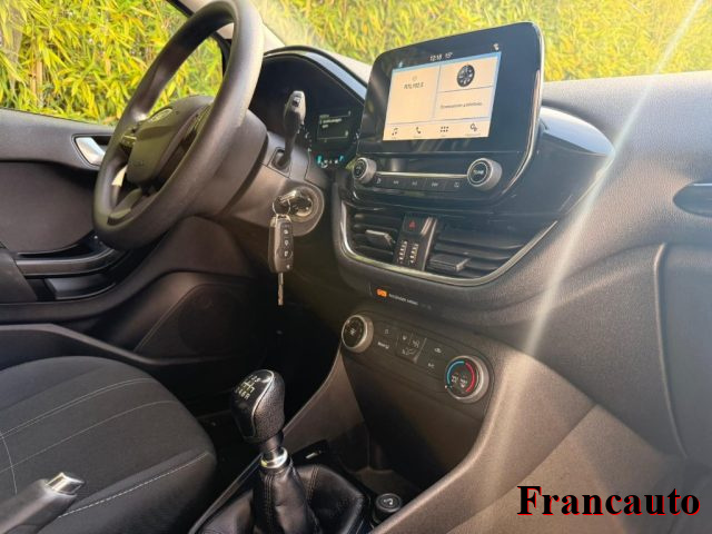 FORD Fiesta usata, con Autoradio