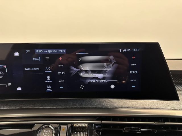 PEUGEOT 3008 usata, con Sedile posteriore sdoppiato