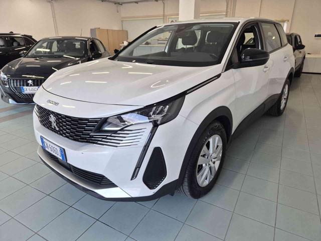 PEUGEOT 5008 usata, con Autoradio