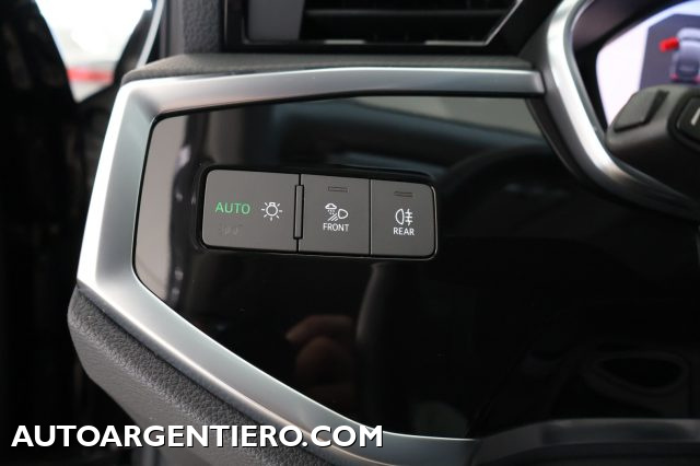 AUDI Q3 usata, con Park Distance Control