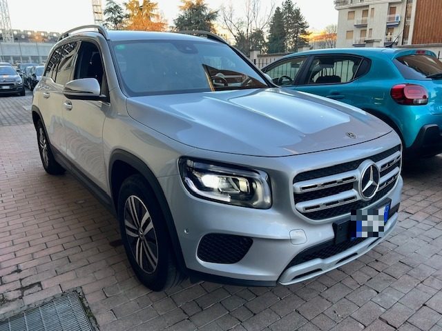 MERCEDES-BENZ GLB 180 usata, con Airbag laterali