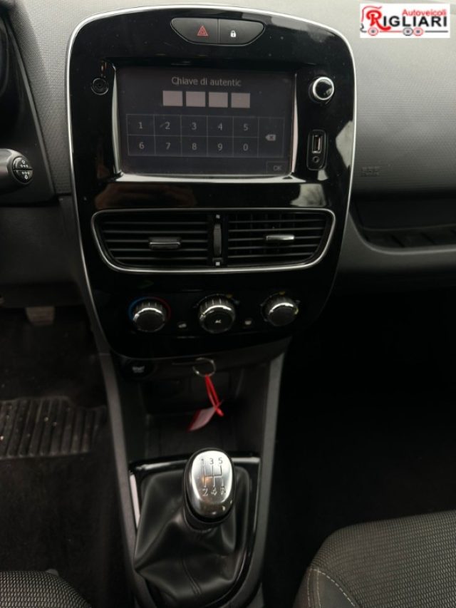 RENAULT Clio usata, con Climatizzatore
