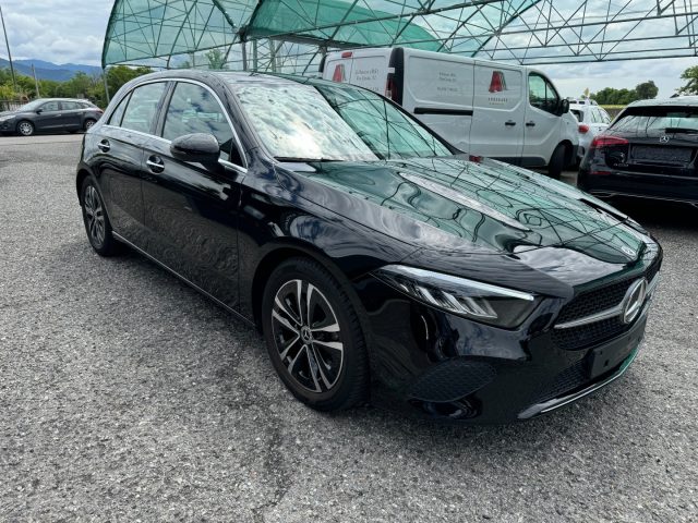 MERCEDES-BENZ A 180 usata, con Airbag
