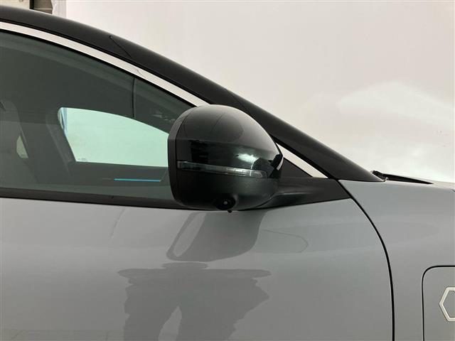RENAULT Megane usata, con Sensori di parcheggio posteriori