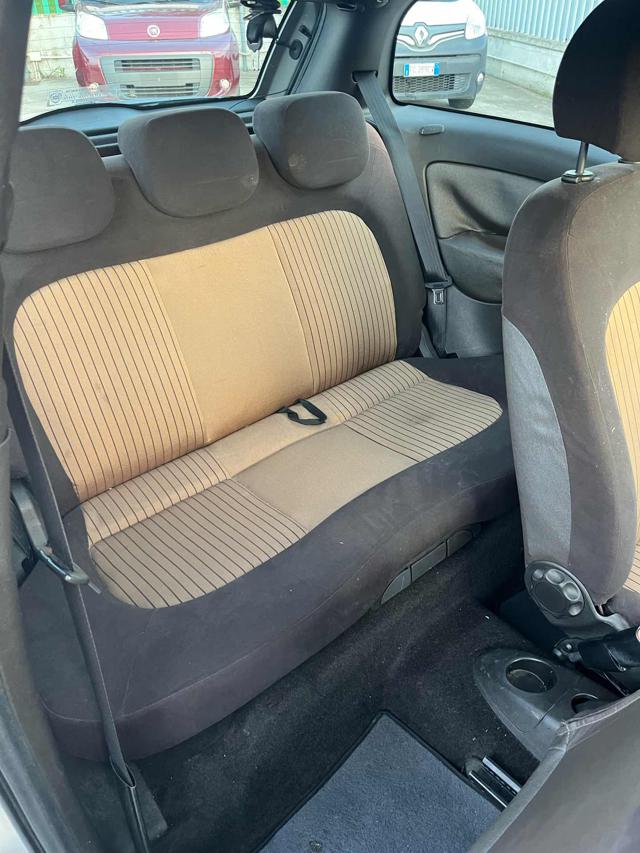 LANCIA Ypsilon usata 9
