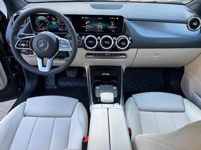 MERCEDES-BENZ GLA 200 usata, con Volante multifunzione