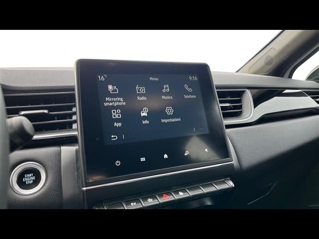 RENAULT Captur usata, con Fari LED