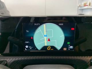 MERCEDES-BENZ A 180 usata, con Autoradio digitale