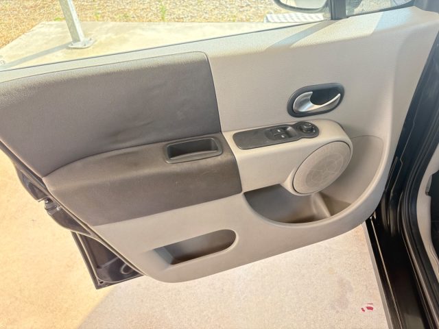 RENAULT Modus usata 38