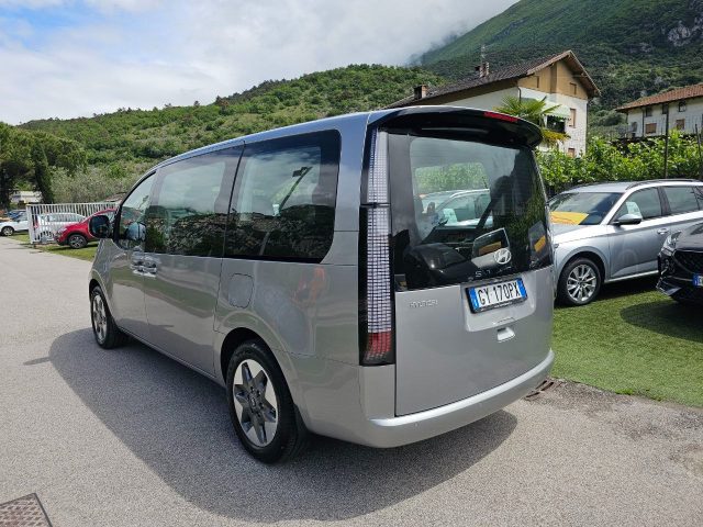 HYUNDAI Staria usata, con Airbag laterali