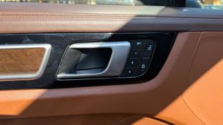 PORSCHE Cayenne usata, con Volante in pelle