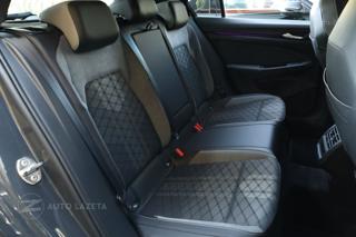VOLKSWAGEN Golf usata, con Volante multifunzione