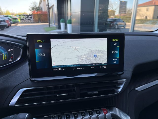 PEUGEOT 3008 usata, con Climatizzatore