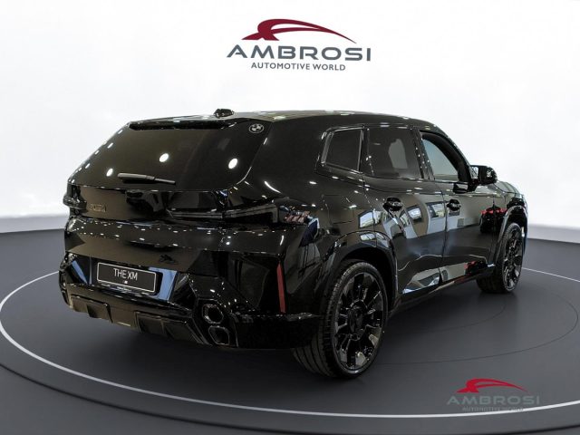 BMW XM usata 2