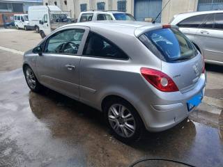 OPEL Corsa usata, con Airbag